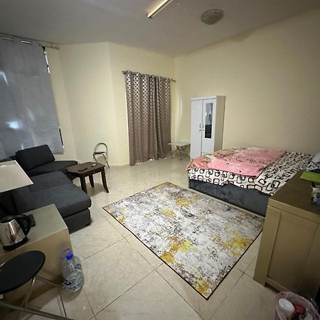 Zen Hideaway - Sleek Furnished Sanctuary Hotel Аджман Екстериор снимка